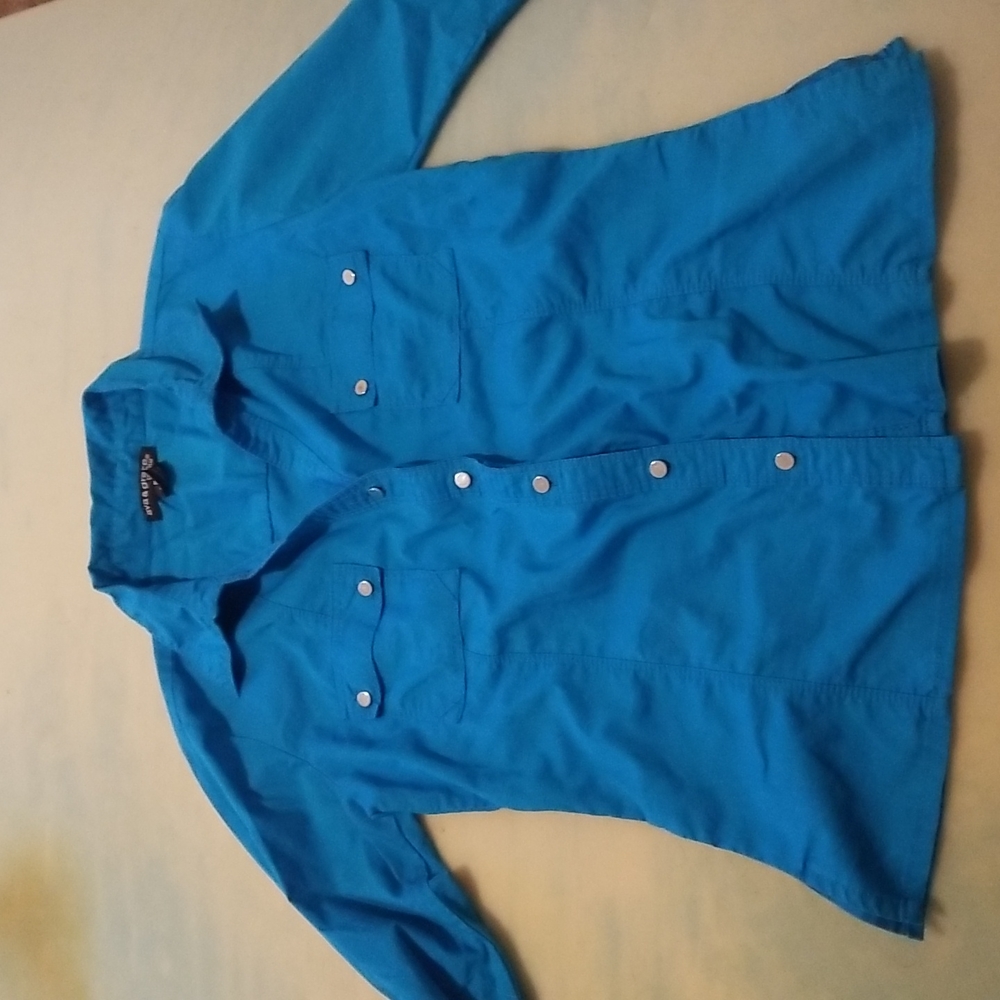 Long sleeve button up